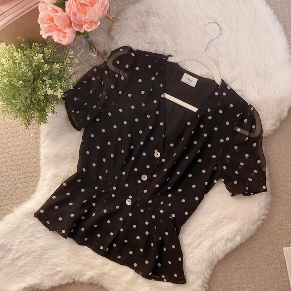 Aritzia Wilfred polka dott button front blouse in size S - Picture 1 of 2